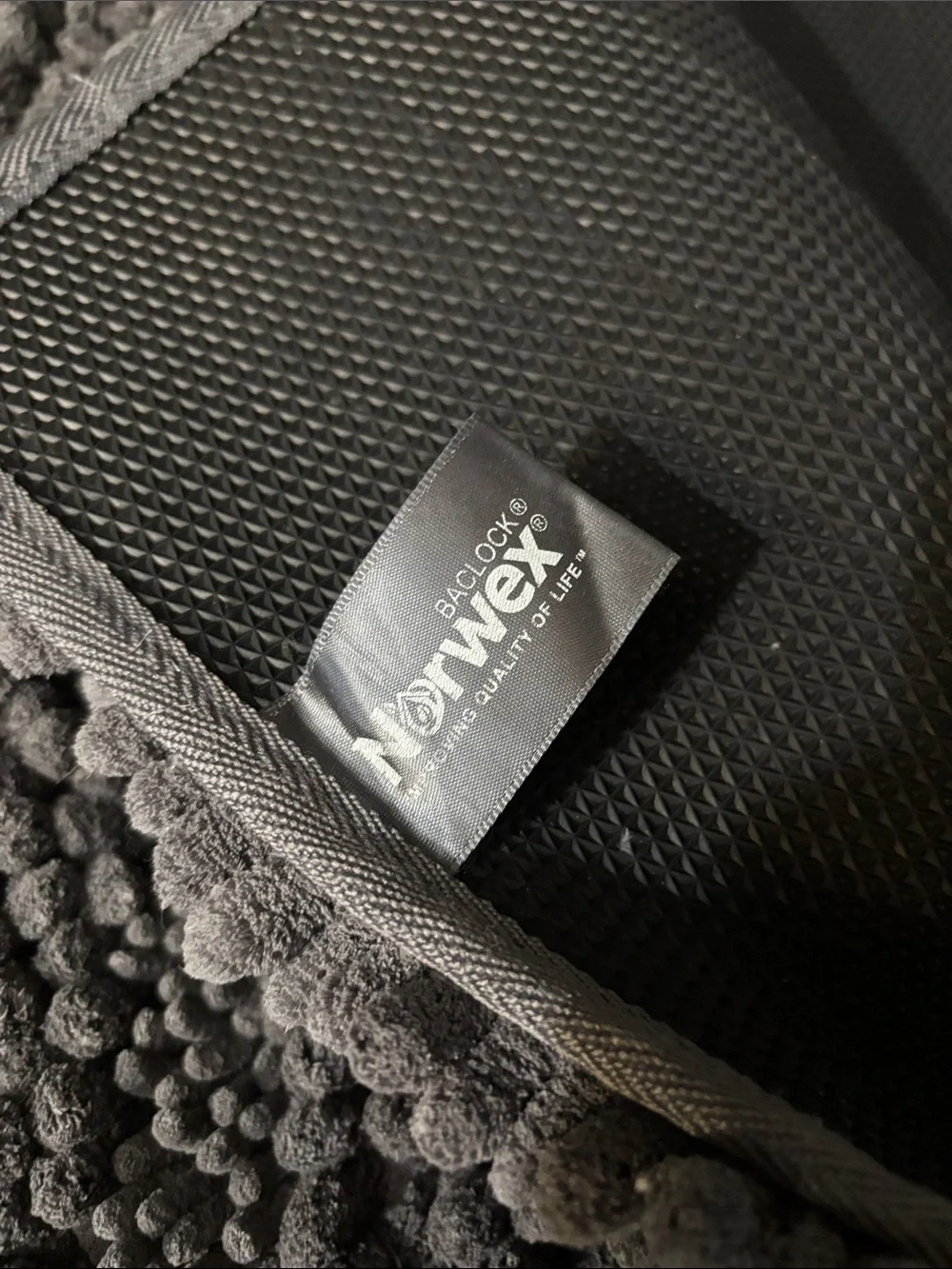 Norwex Plush Chenille Bath Mat in Gray
